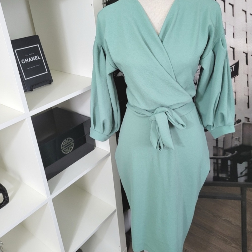STUNNING CHIC DRESS